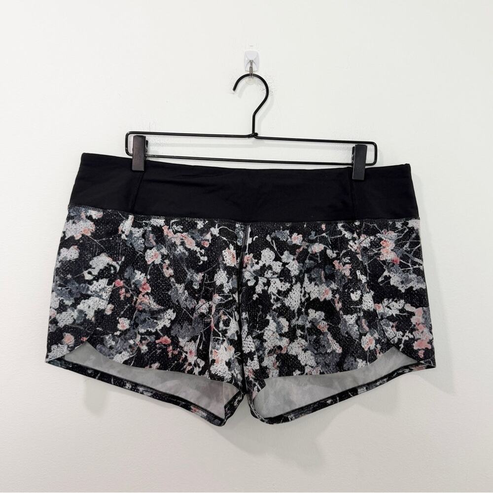 Lululemon Run Times Short II 4" Spring Bloom Multi Black Pink size 12